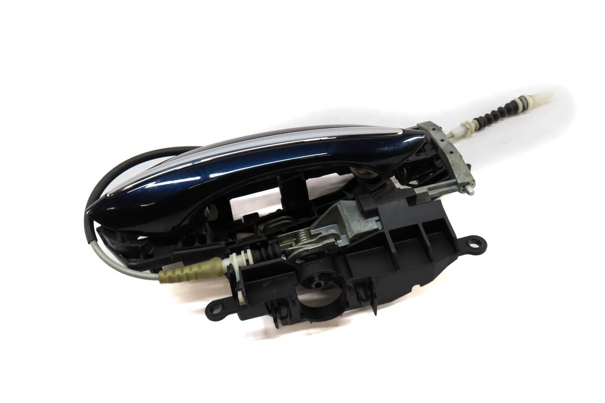 09-19 BMW 5 6 7 SERIES (F01 F07 F10 F12) RIGHT FRONT COMFORT DOOR HANDLE (BLUE)
