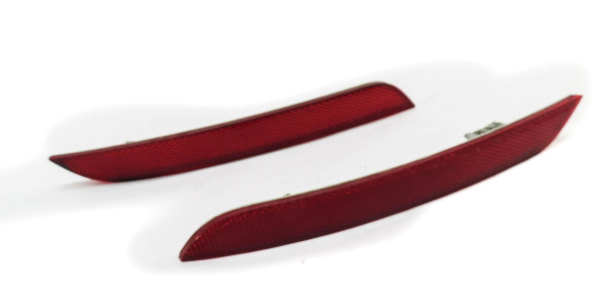 2011 BMW 535i (F10) LEFT & RIGHT REAR BUMPER REFLECTOR SET-2
