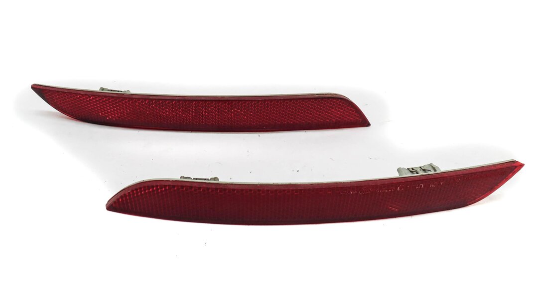 Thumbnail 2: 2011 BMW 535i (F10) LEFT & RIGHT REAR BUMPER REFLECTOR SET-2