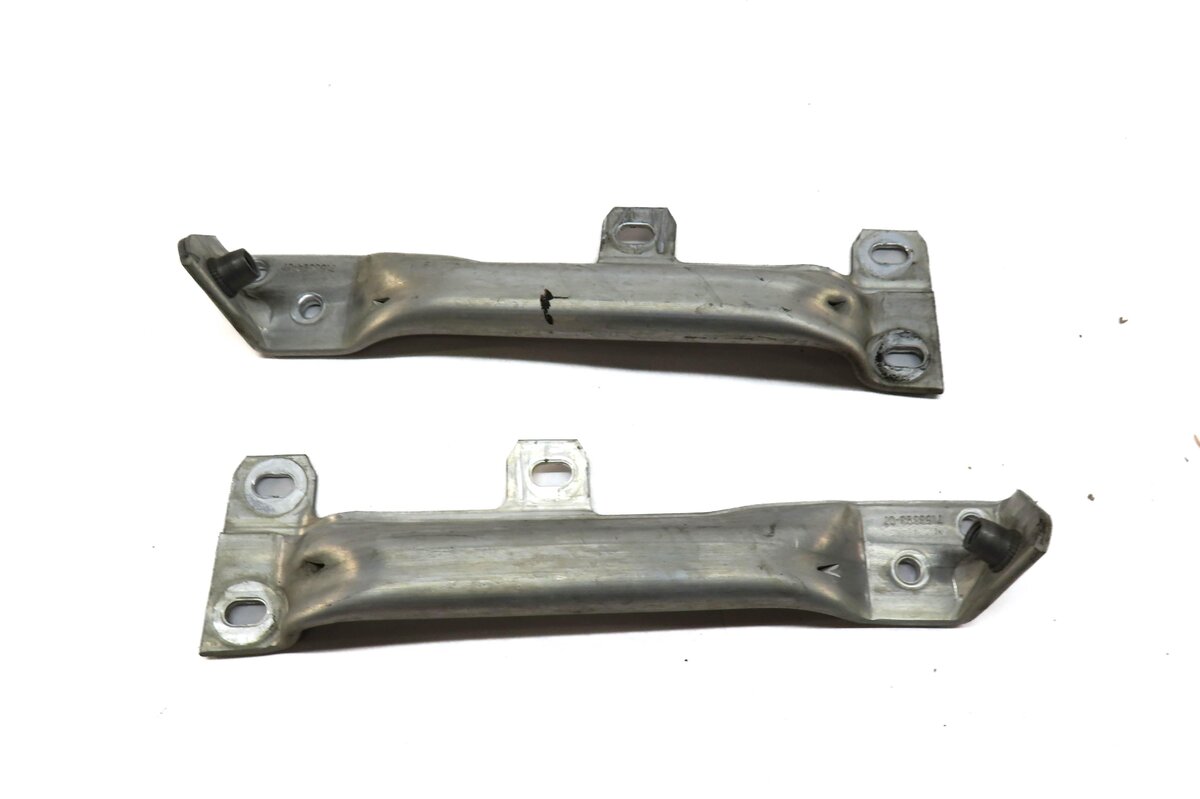 Thumbnail 2: 2011 BMW 535i (F10) FRONT LEFT & RIGHT BUMPER SUPPORT BRACKET SET-2