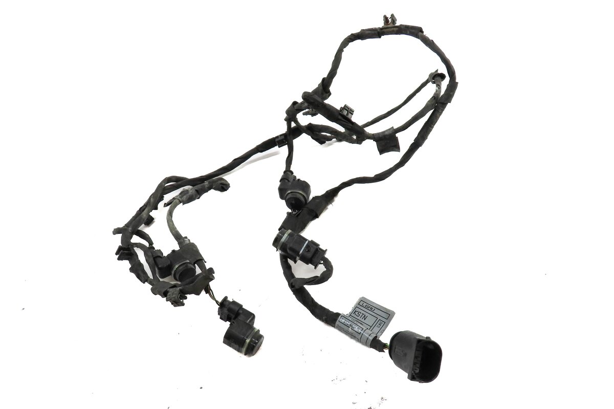 2011 BMW 535i (F10) FRONT PDC PARK DISTANCE SENSOR SET w/ HARNESSS (BLUE A89)
