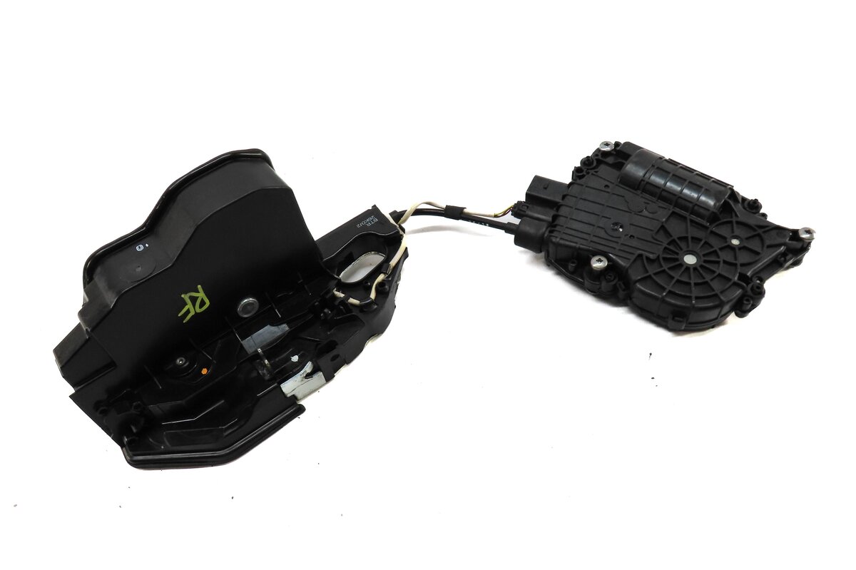 09-16 BMW 528i 535i 550i 740i 750i (F01 F10) RIGHT FRONT DOOR LATCH (SOFT CLOSE)