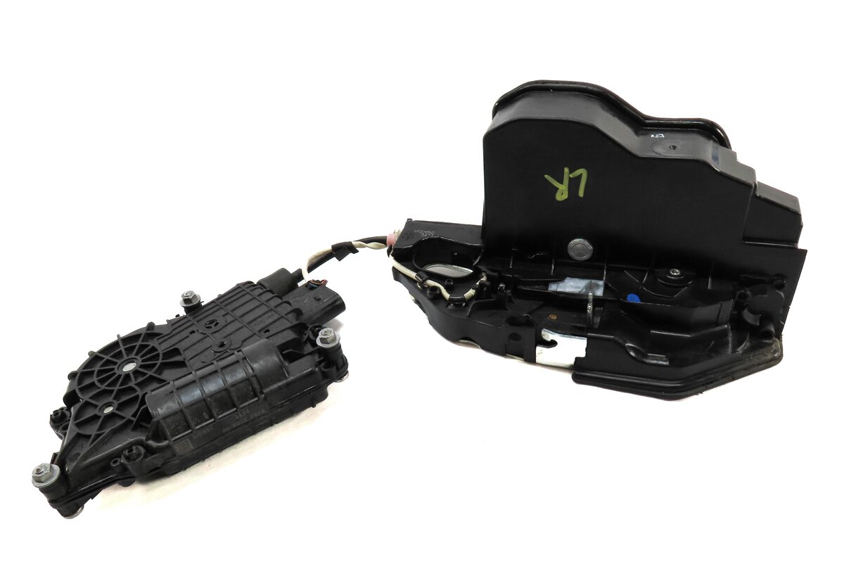 Thumbnail 2: 2011-2016 BMW 528i 535i 550i M5 (F10) LEFT REAR SOFT CLOSE DOOR LOCK LATCH SET