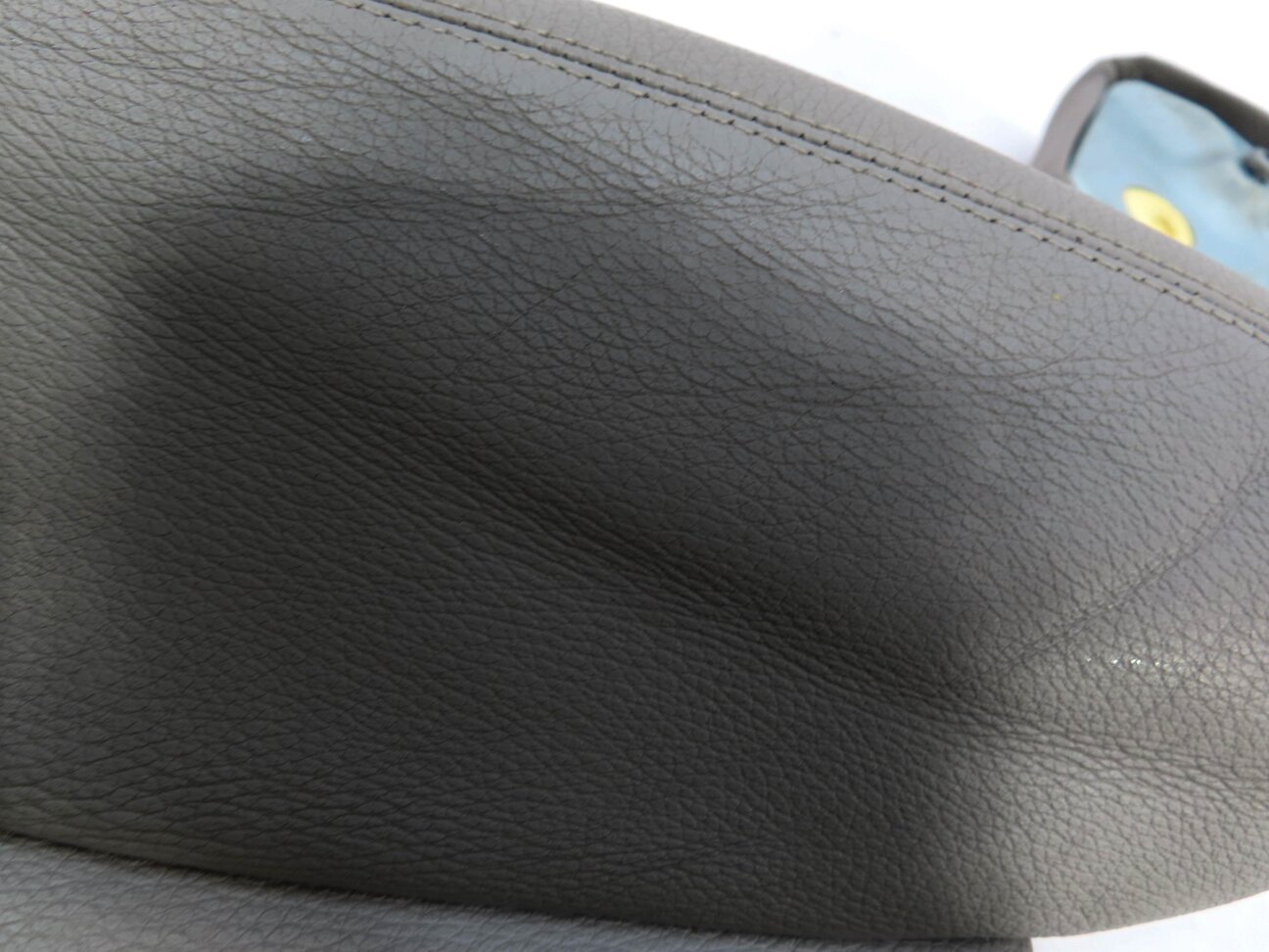 Thumbnail 8: 2011 BMW 535i (F10) LEFT DRIVER LOWER BOTTOM HEATED COMFORT SEAT CUSHION (GRAY)