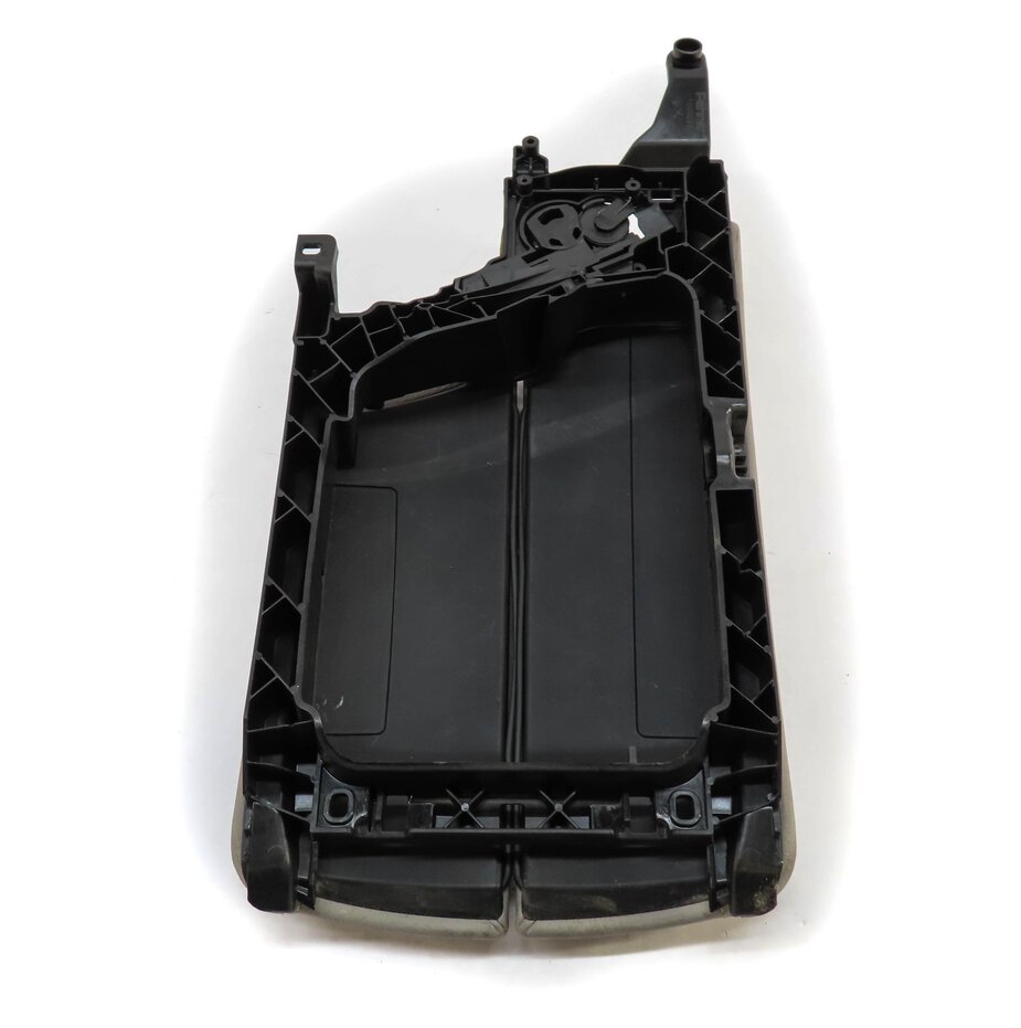 Thumbnail 5: 2011 BMW 528i 535i 550i (F10) FRONT CENTER CONSOLE ARM REST LID (GRAY LEATHER)