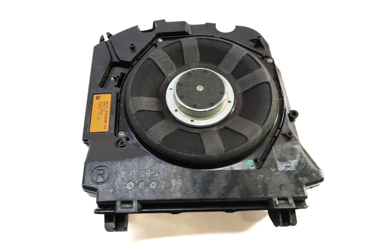 Thumbnail 3: 2011 BMW 535i (F10) RADIO STEREO LOGIC-7 AUDIO SUB SUBWOOFER TWEETER SPEAKER SET