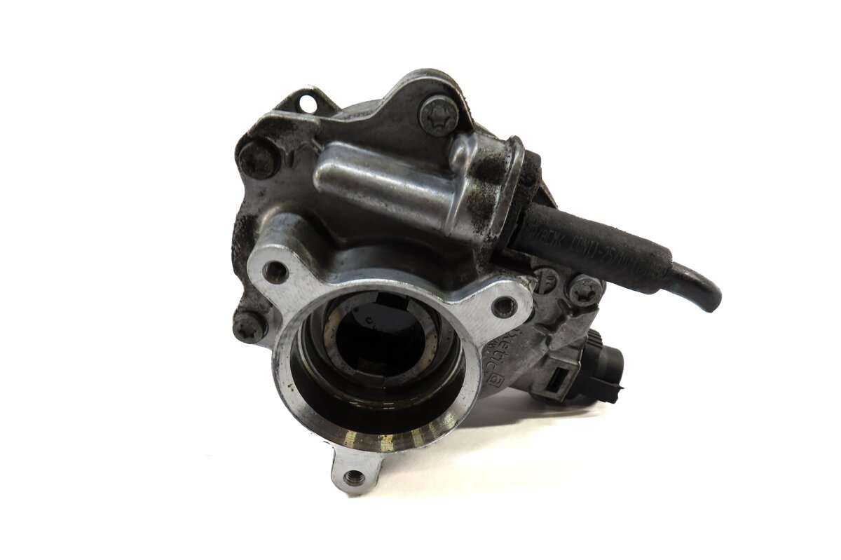 Thumbnail 4: 10-12 BMW 135i 335i 535i 640i X3 X5 X6 (E87 E90 E70) 3.0L N55 BRAKE VACUUM PUMP