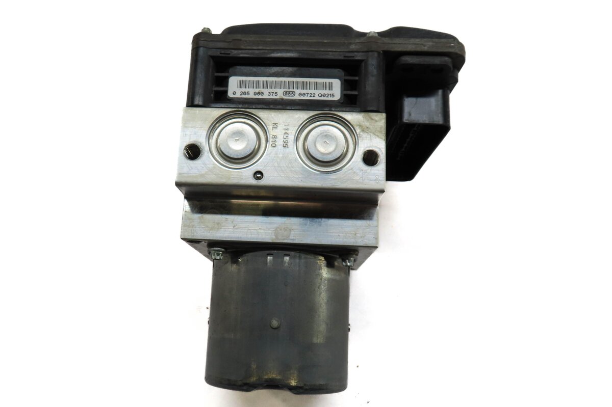 Thumbnail 3: 11-12 BMW 528i 535i 550i 640i 650i (F06 F10) RWD - DSC ABS BRAKE PUMP w/ MODULE