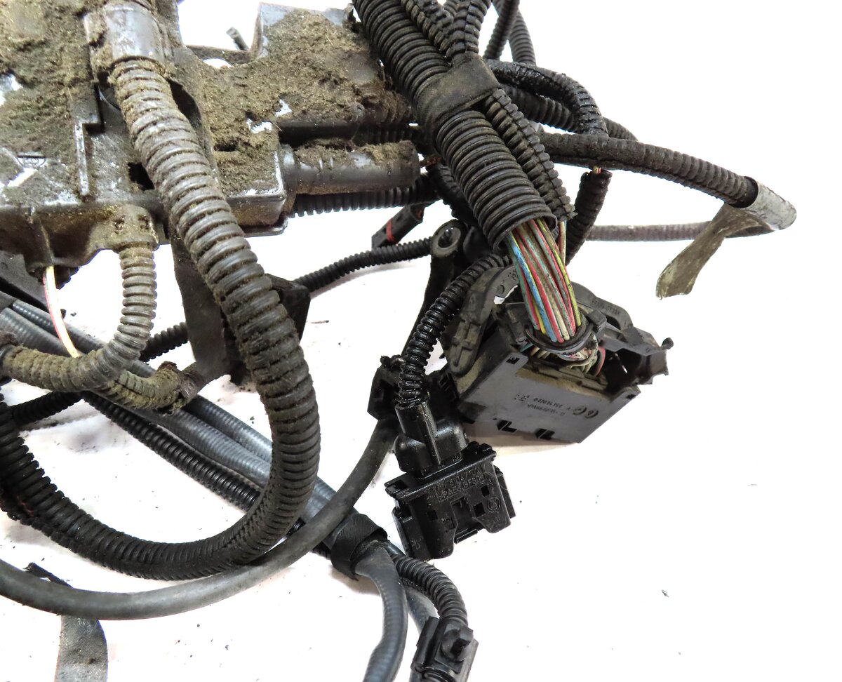 Thumbnail 5: 2011 BMW 535i (F10) RWD A/T - 3.0L N55 TURBO ENGINE WIRE WIRING HARNESS LOOM