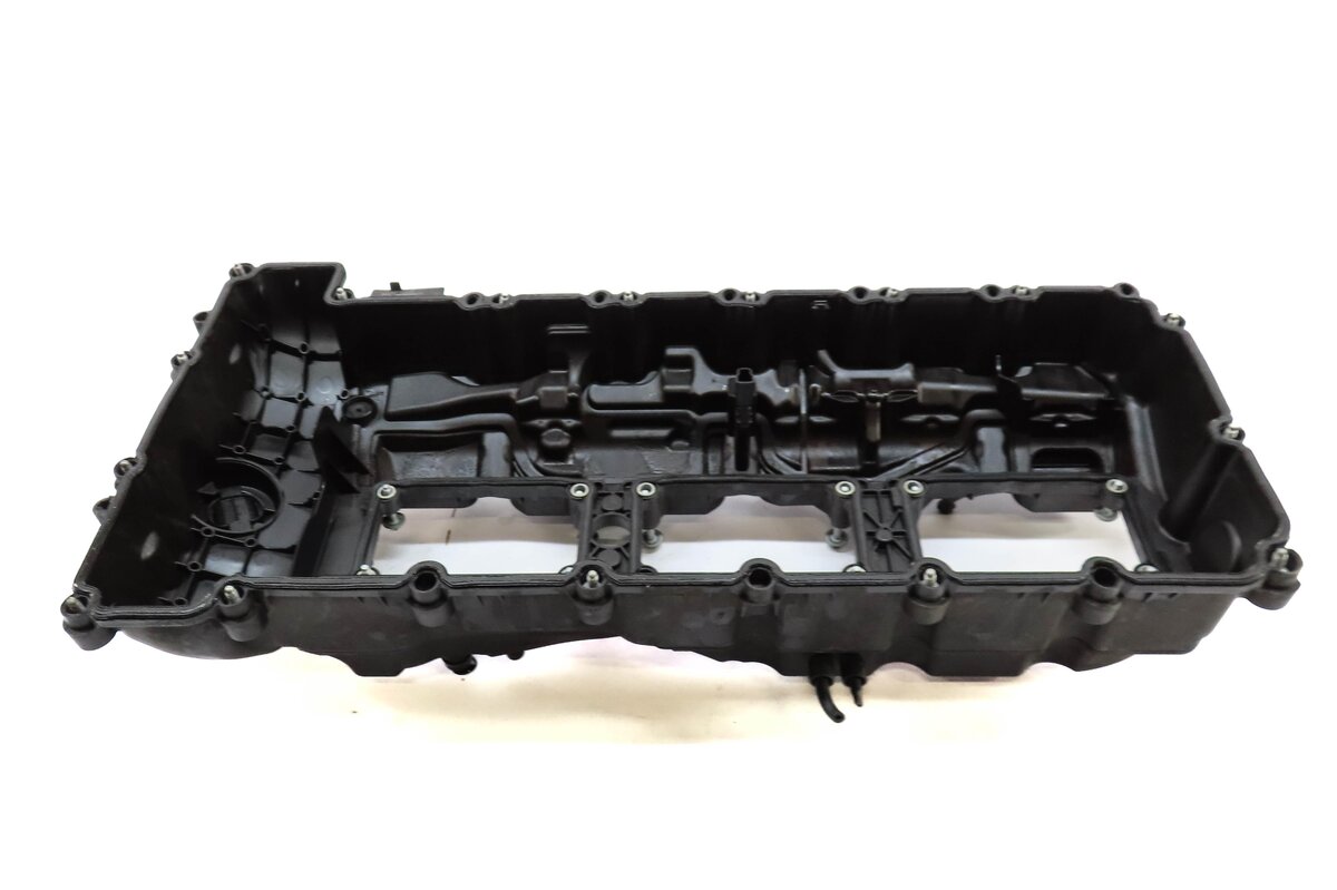Thumbnail 5: 2011-2019 1/2/3/4/5/6/7/X1/X3/X4/5/X6 - 3.0L MOTOR N55 TURBO ENGINE VALVE COVER