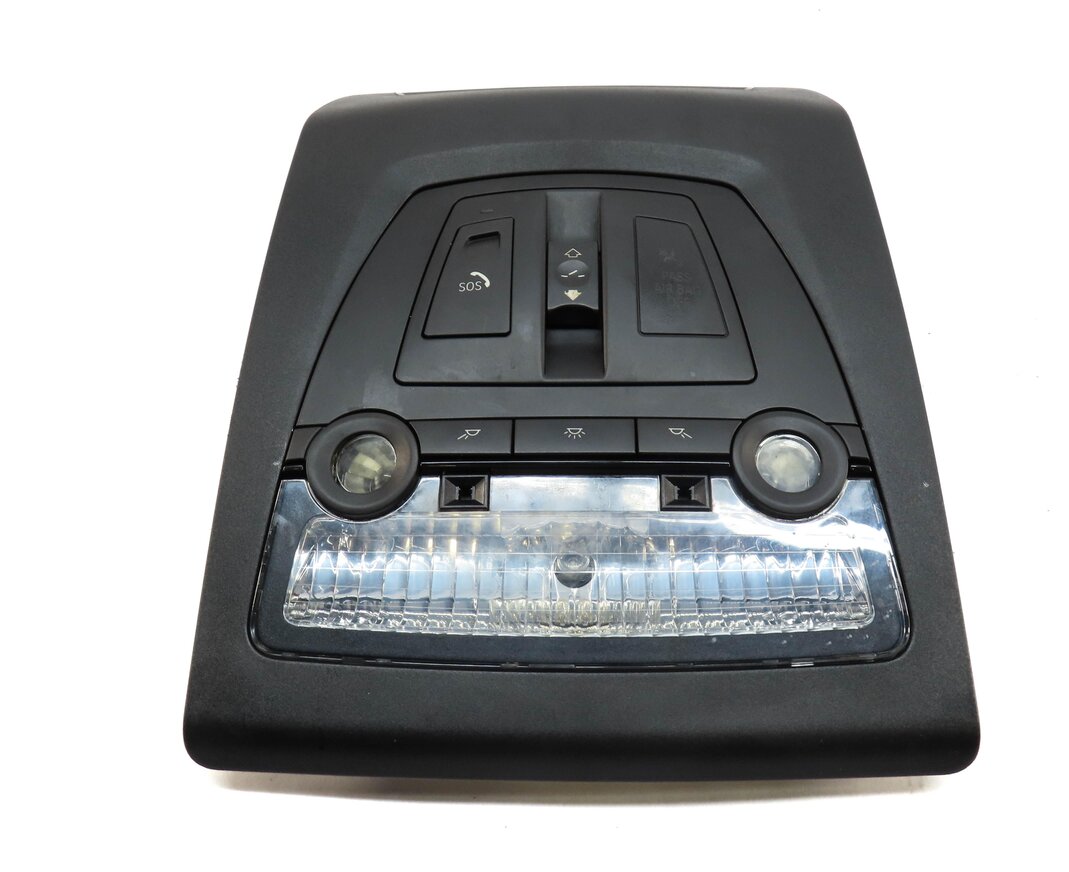 Thumbnail 2: 2011 BMW 535i (F10) FRONT DOMELIGHT MAP READING COURTESY DOME LIGHT LAMP (BLACK)