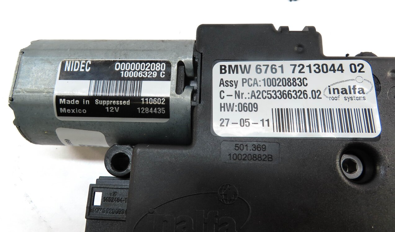 Thumbnail 4: 04-13 BMW X5 (E53 E70) 04-11 X3 (F25) PANORAMIC GLASS SUNROOF SUN SHADE MOTOR