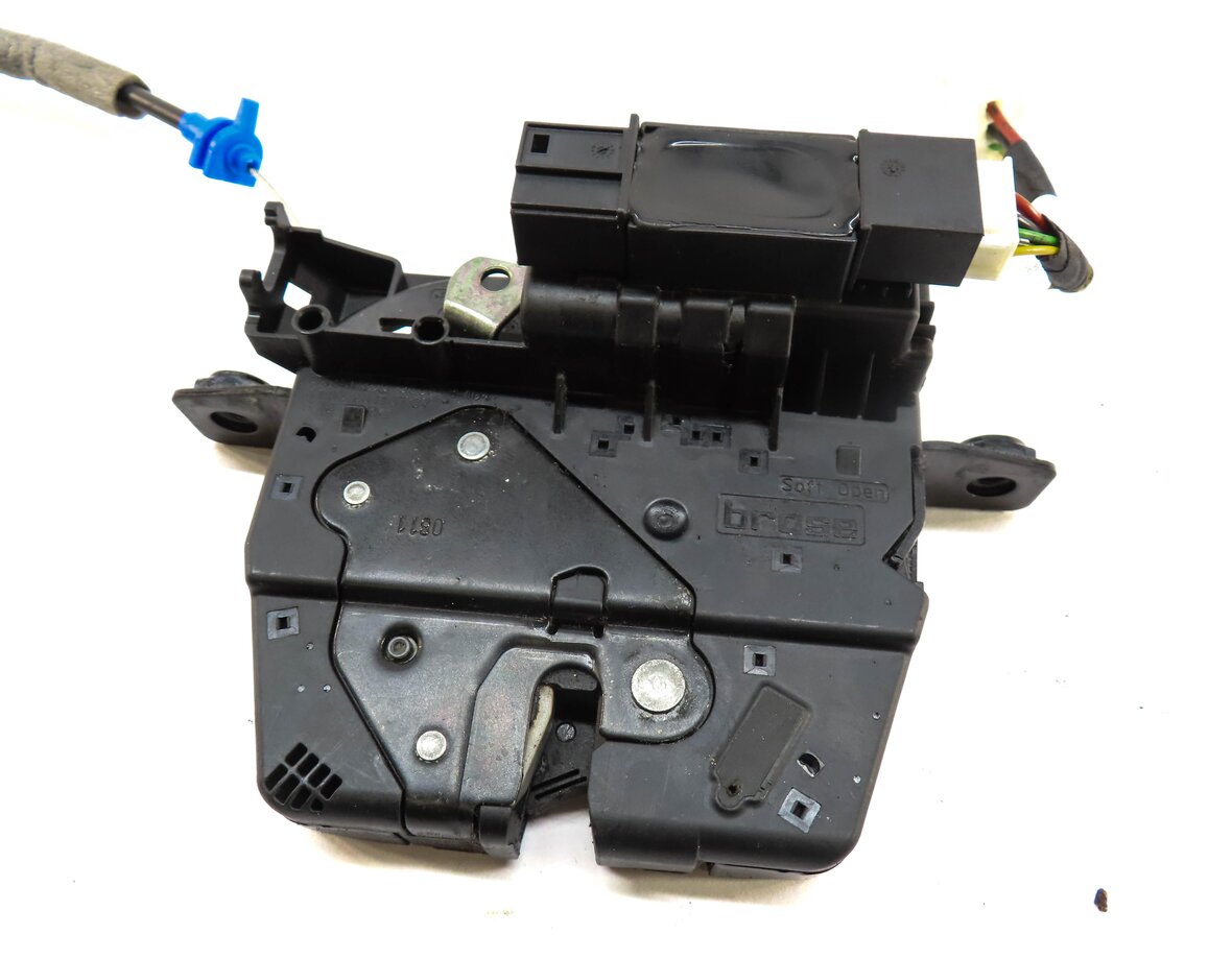 Thumbnail 5: 2011 BMW X3 (F25) TRUNK LOCK LATCH ACTUATOR w/ SOFT CLOSE MOTOR & CABLE SET