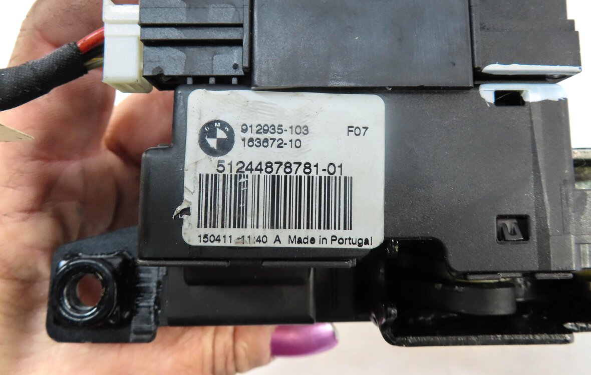 Thumbnail 7: 2011 BMW X3 (F25) TRUNK LOCK LATCH ACTUATOR w/ SOFT CLOSE MOTOR & CABLE SET
