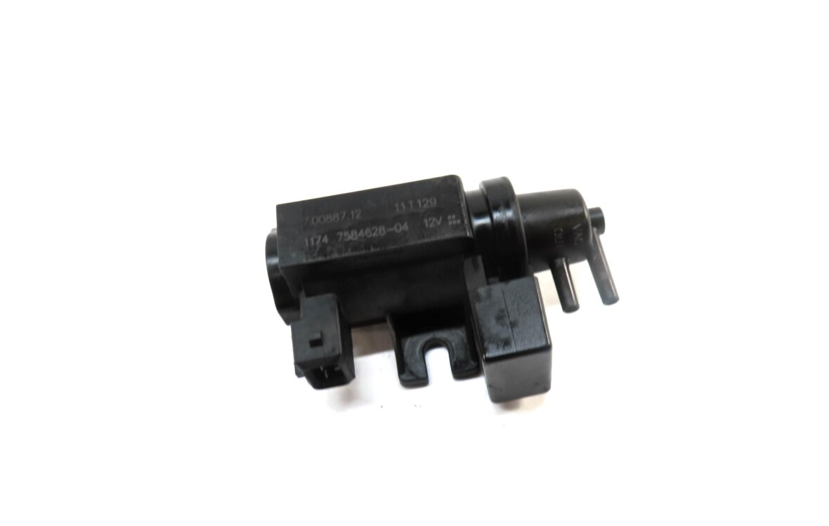 2011 BMW X3 (F25) TURBO CHARGER PRESSURE CONVERTER BOOST CONTROL SOLENOID