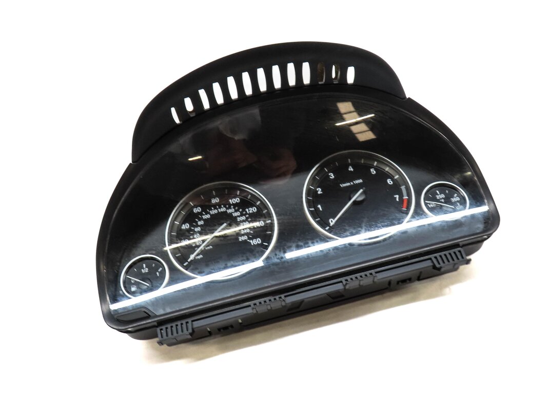 2011 BMW 528i 535i 550i X3 GT (F10 F07 F25) SPEEDOMETER INSTRUMENT GUAGE (191k)