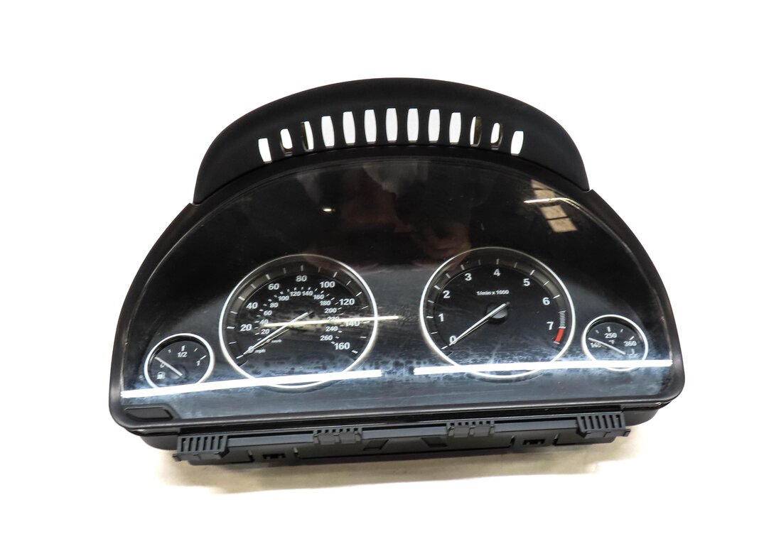 Thumbnail 2: 2011 BMW 528i 535i 550i X3 GT (F10 F07 F25) SPEEDOMETER INSTRUMENT GUAGE (191k)