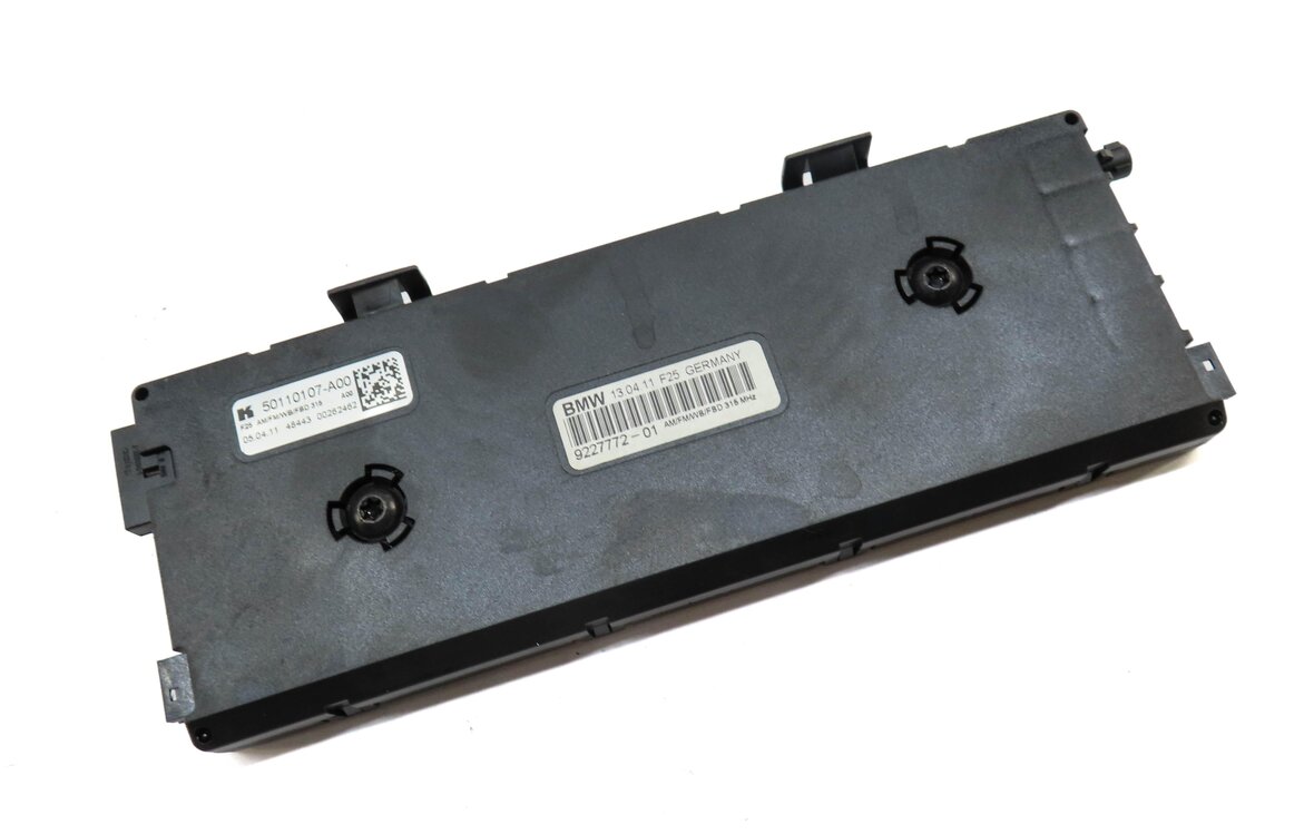 2011 BMW X3 (F25) RADIO ANTENNA DIVERSITY MODULE 9227772