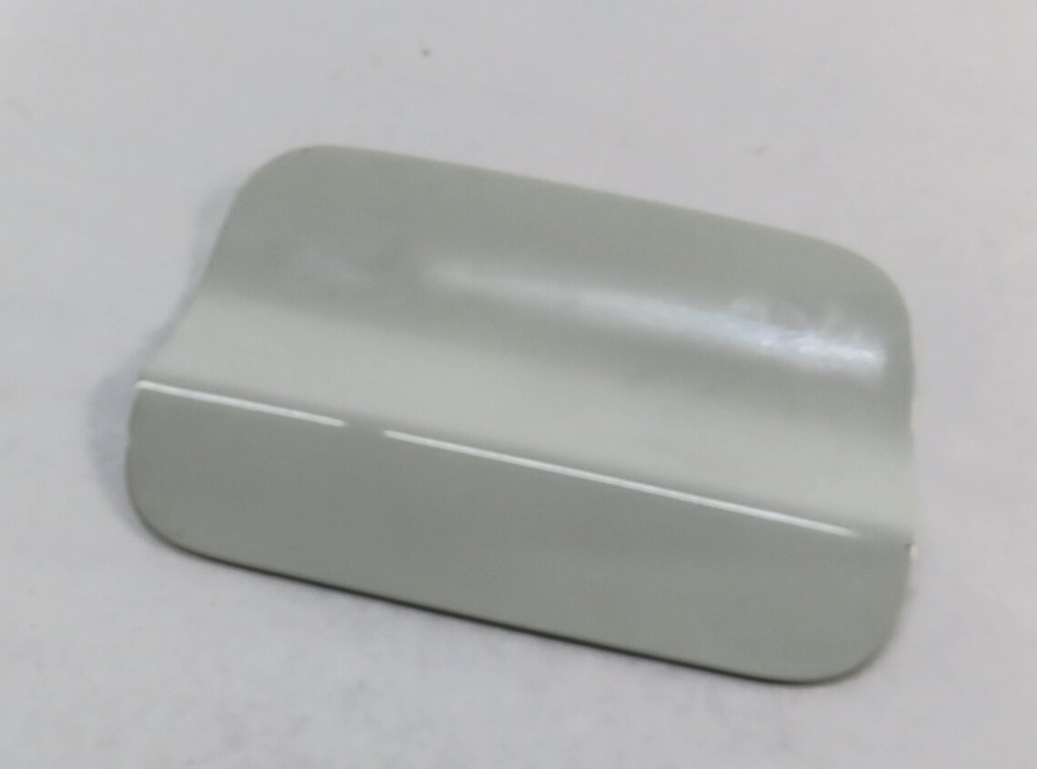 2011 BMW X3 (F25) FUEL TANK GAS FILLER DOOR (APLINE WHITE 3)