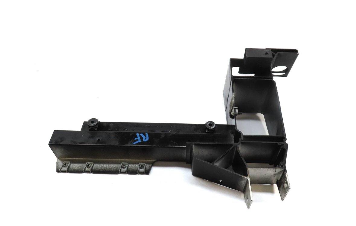 Thumbnail 3: 2011 BMW X3 (F25) RADIATOR LEFT & RIGHT SUPPORT MOUNT BRACKET SET OF 2