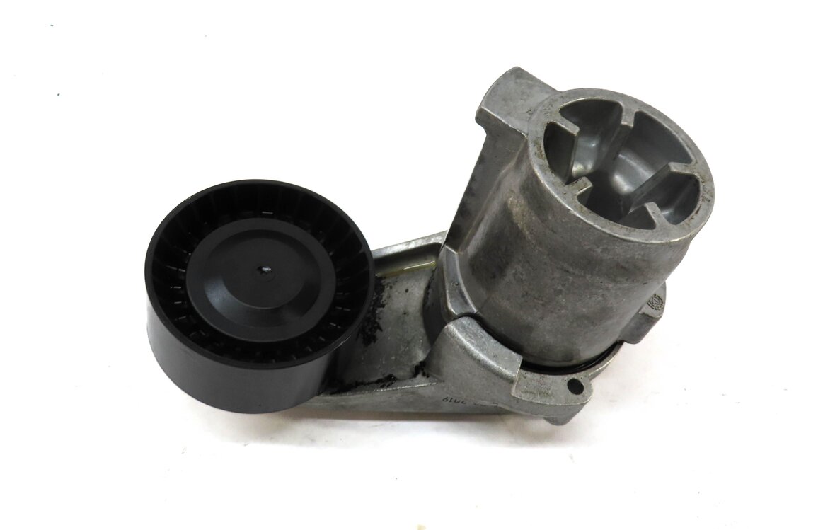 Thumbnail 2: 2011 BMW X3 (F25) 3.0T N55 TURBO ENGINE TENSIONER & IDLER PULLEY 8604266