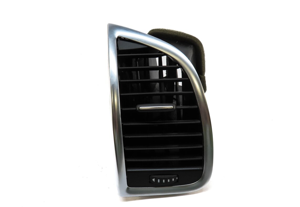 Thumbnail 2: 2012 AUDI Q7 (4L) FRONT LEFT DRIVER OUTER DASH HEATER A/C AIR VENT