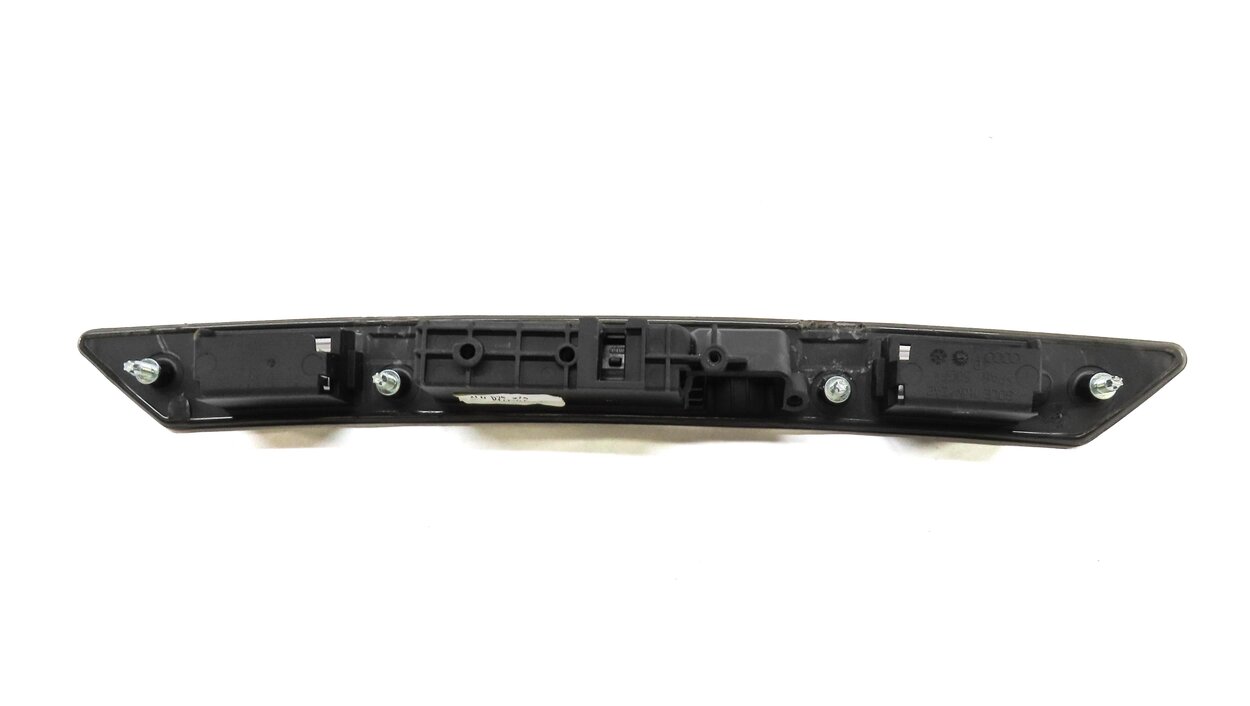 Thumbnail 3: 2012 AUDI Q7 (4L) REAR HATCH GATE DOOR TRUNK HANDLE LICENSE PLATE LIGHT PANEL