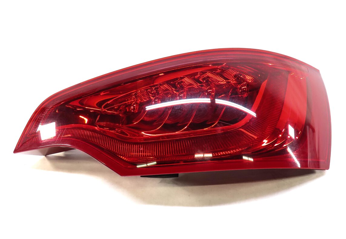 Thumbnail 3: 2010-2015 AUDI Q7 (4L) RIGHT PASSENGER REAR TAILLIGHT BRAKE LIGHT LAMP (LED)