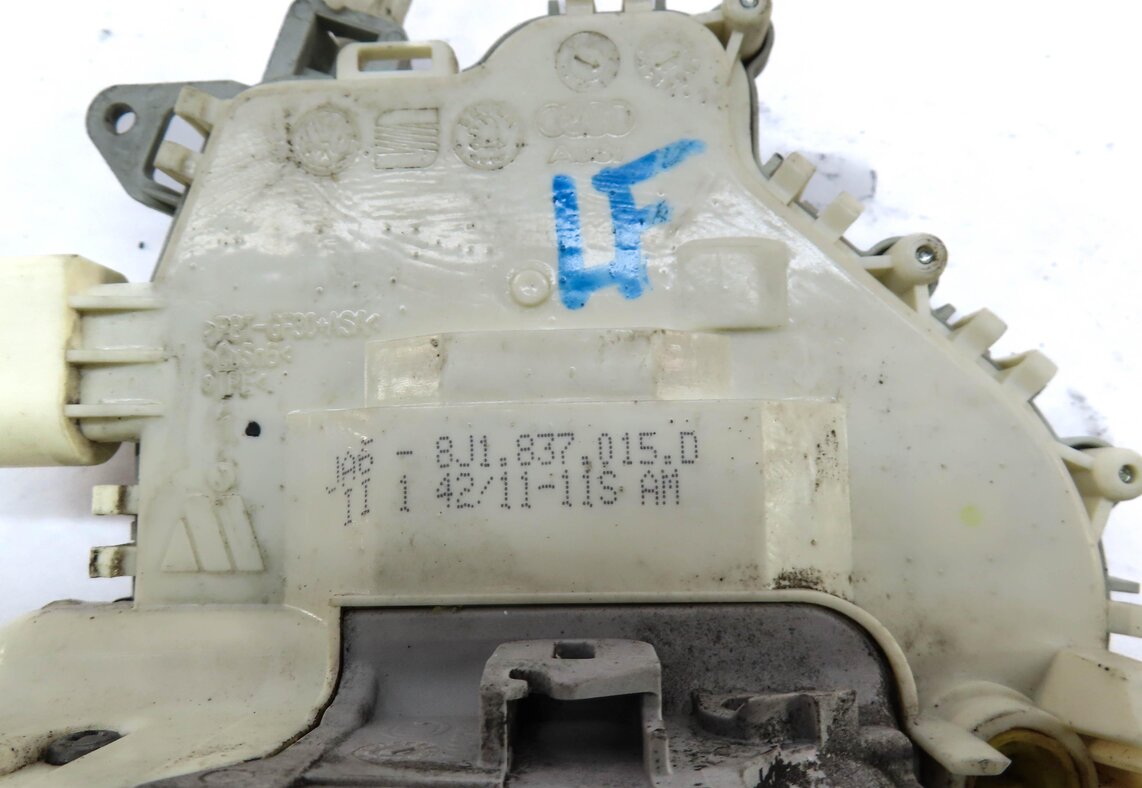 Thumbnail 4: 2010-2019 AUDI / PORSCHE A4 S4 A5 S5 A6 Q3 Q5 Q7 TT 911 - LEFT FRONT DOOR LATCH