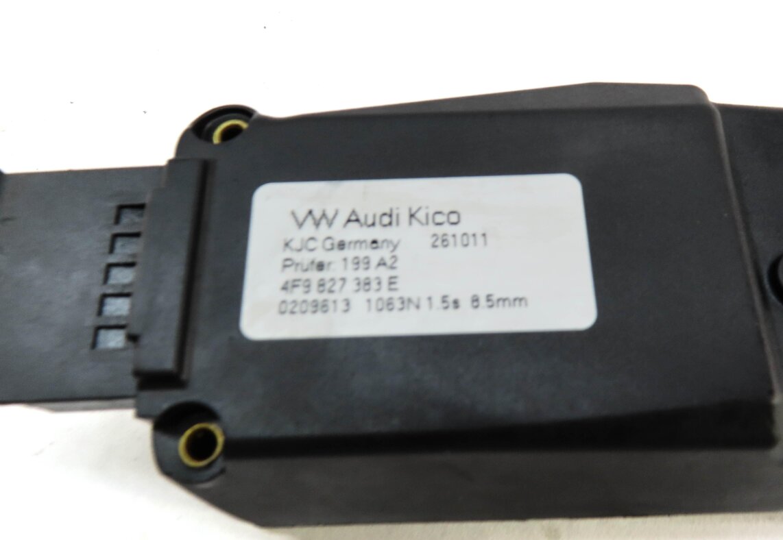 Thumbnail 6: 2012 AUDI Q7 (4L) REAR TRUNK LOCK LATCH STRIKER PLATE ACTUATOR MOTOR