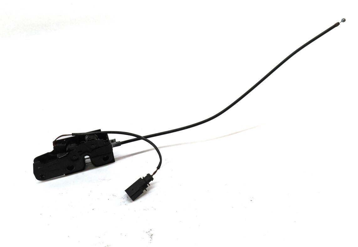 Thumbnail 1: 2012 AUDI Q7 (4L) FRONT LOWER HOOD LOCK LATCH STRIKER PLATE w/ CABLE