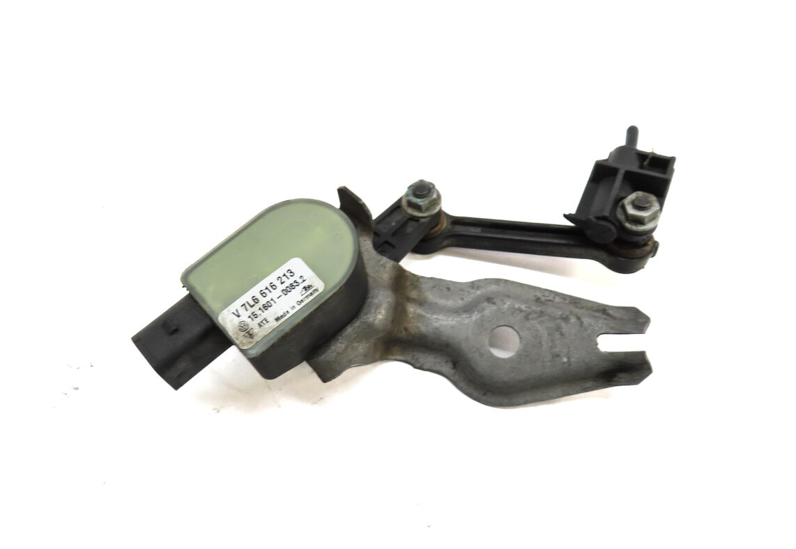 Thumbnail 2: 2012 AUDI Q7 (4L) FRONT LEFT DRIVER SUSPENSION HEIGHT LEVEL SENSOR