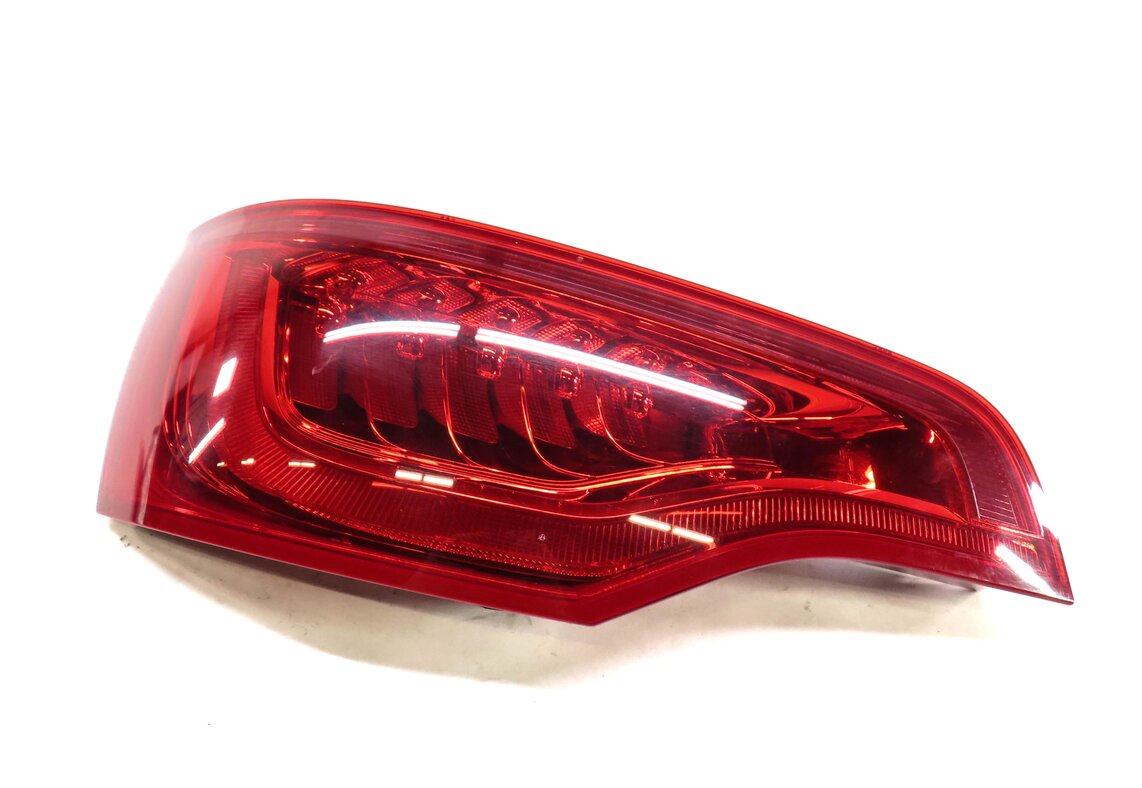 2010-2015 AUDI Q7 (4L) LEFT DRIVER REAR TAILLIGHT BRAKE LIGHT LAMP (LED)