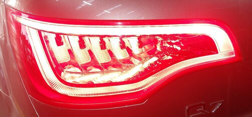 Thumbnail 2: 2010-2015 AUDI Q7 (4L) LEFT DRIVER REAR TAILLIGHT BRAKE LIGHT LAMP (LED)
