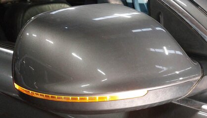 Thumbnail 2: 2010-2012 AUDI Q7 (4L) RIGHT P-FOLD AUTODIM MEMORY DOOR MIRROR (GRAPHITE GRAY)
