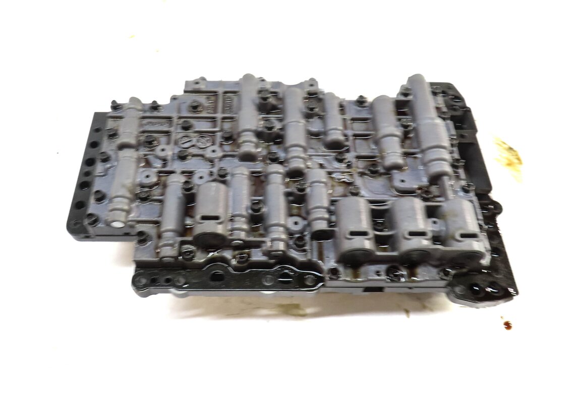Thumbnail 3: 11-15 VW TOUAREG / AUDI Q7 (4L) 8 SPEED MHN AUTOMATIC TRANSMISSION VALVE BODY