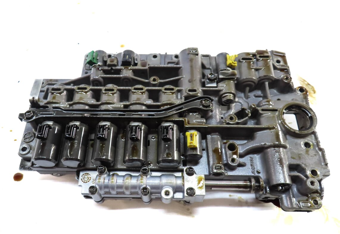 Thumbnail 4: 11-15 VW TOUAREG / AUDI Q7 (4L) 8 SPEED MHN AUTOMATIC TRANSMISSION VALVE BODY