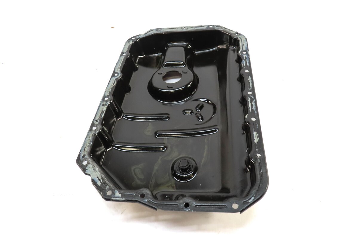 Thumbnail 2: 2008-2017 AUDI A4 S4 A5 S5 A6 A7 A8 Q5 Q7 (B8 8K 8T 8R) 3.0L 3.2L ENGINE OIL PAN