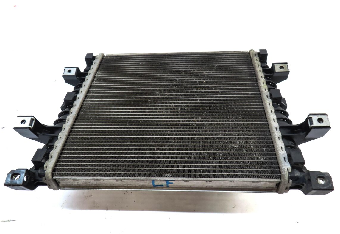 Thumbnail 5: 2011-2015 AUDI Q7 (4L) 3.0L SUPERCHARGED ENGINE - SECONDARY AUXILIARY RADIATOR