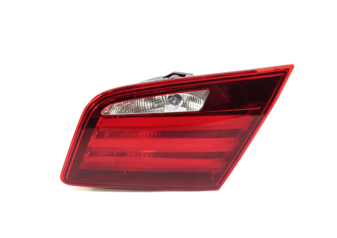 Thumbnail 3: 11-13 BMW 528i 535i 550i M5 (F10) RIGHT REAR INNER TRUNK TAILLIGHT LIGHT LAMP