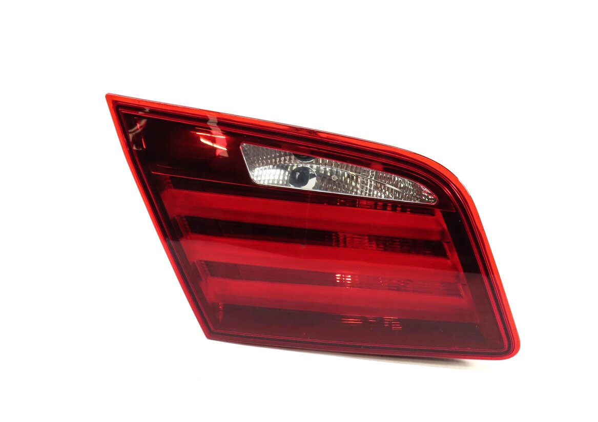 Thumbnail 2: 2011-2013 BMW 528i 535i 550i M5 (F10) LEFT REAR INNER TRUNK TAILLIGHT LIGHT LAMP