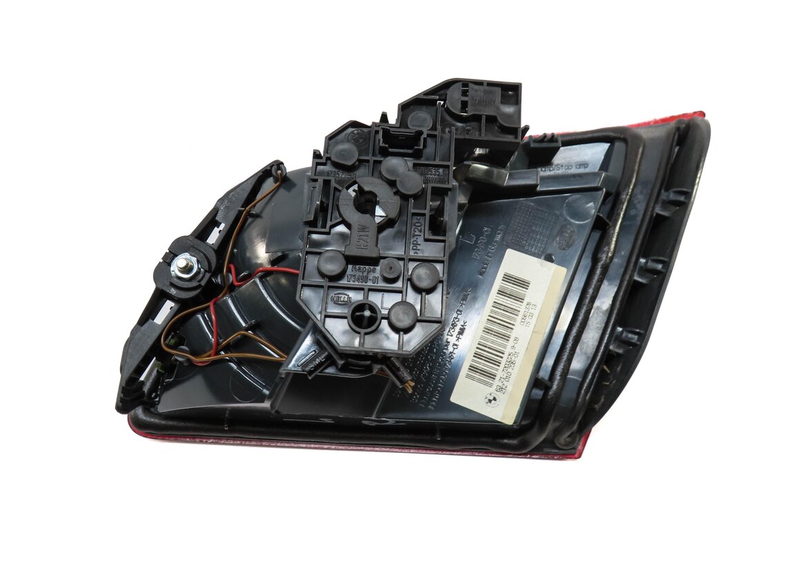 Thumbnail 7: 2011-2013 BMW 528i 535i 550i M5 (F10) LEFT REAR INNER TRUNK TAILLIGHT LIGHT LAMP