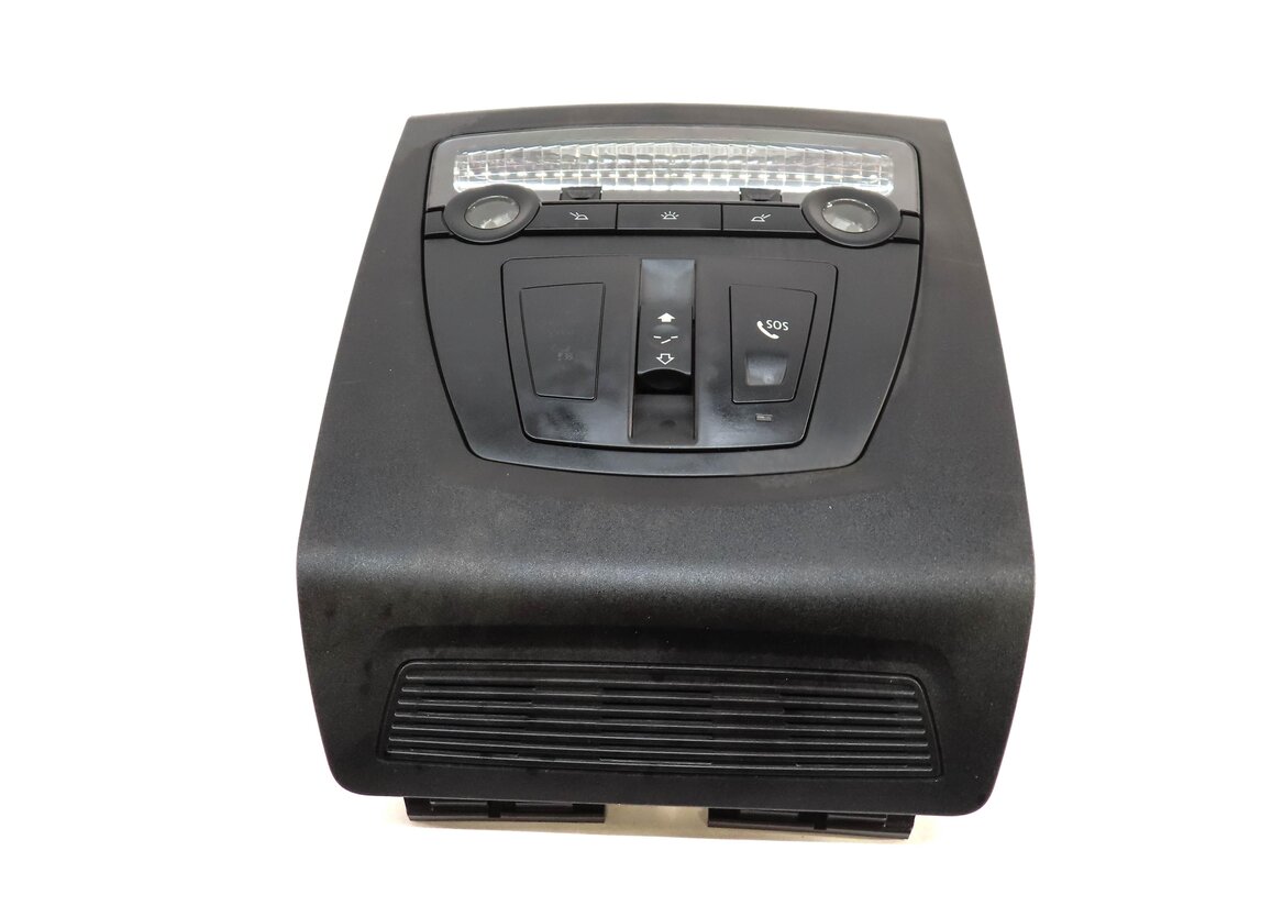 Thumbnail 3: 2013 BMW M5 (F10) FRONT ROOF OVERHEAD MAP READING DOME LIGHT (BLACK)