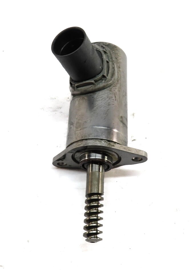 Thumbnail 3: 2013 BMW M5 (F10) 4.4L S63T ENGINE VVT VALVE TIMING ACTUATOR MOTOR 7605025