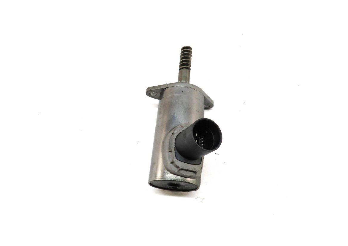 Thumbnail 2: 2013 BMW M5 (F10) 4.4L S63T ENGINE VVT VALVE TIMING ACTUATOR MOTOR 7605025