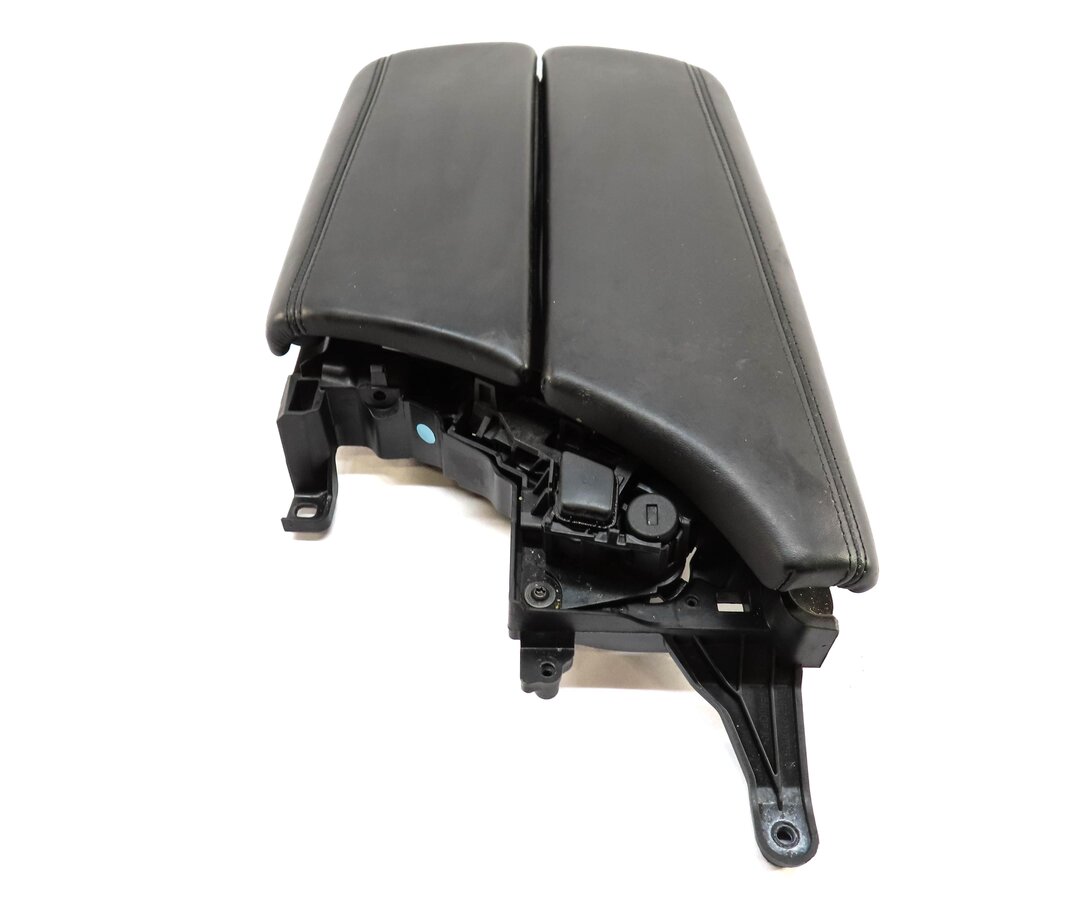 Thumbnail 4: 12-16 BMW M5 (F10) FRONT CENTER CONSOLE ARM REST ARMREST LID (BLACK LEATHER)