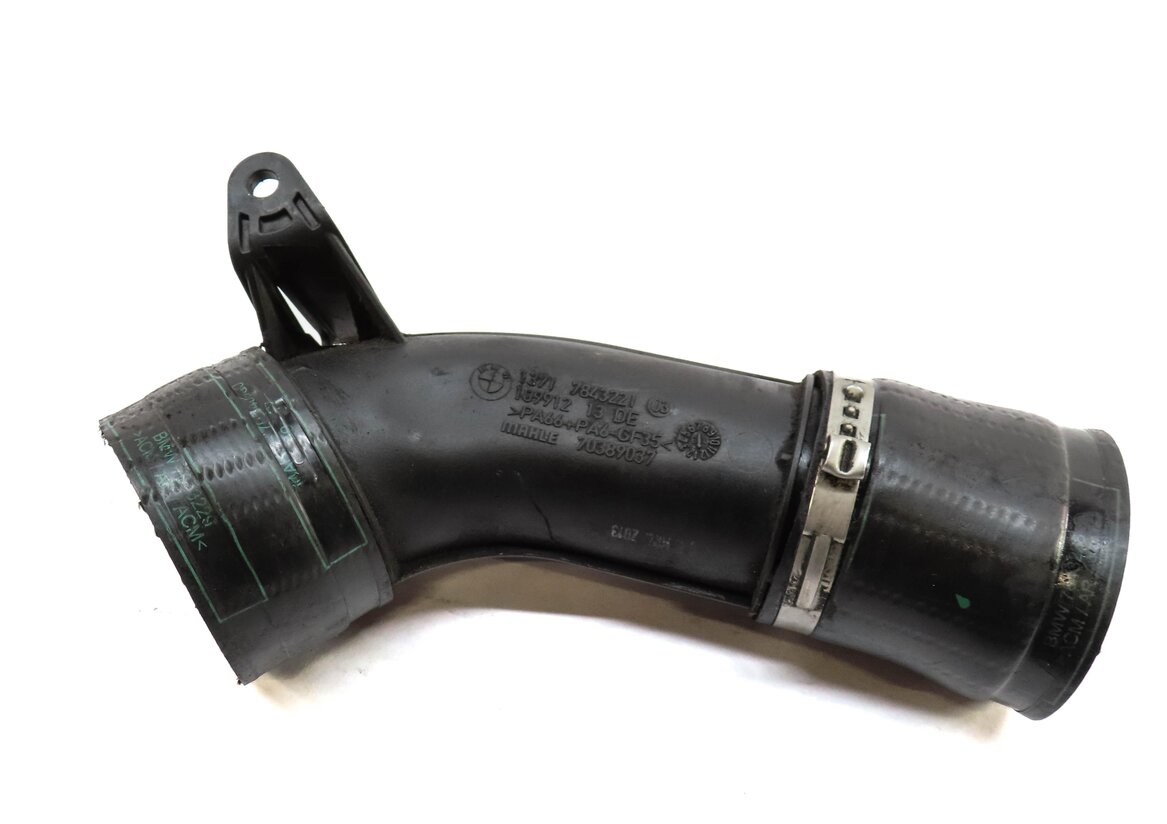 Thumbnail 3: 2013 BMW M5 (F10) 4.4L S63T ENGINE FRONT RIGHT INTERCOOLER PIPE 7843221