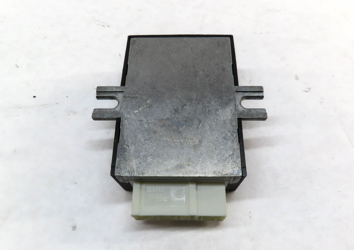 Thumbnail 3: 2013-2015 BMW 760i X5 M5 M6 ///M (F01 F06 F10 F12 F13 E70) FUEL PUMP MODULE