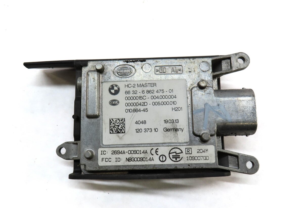 Thumbnail 3: 2013 BMW M5 (F10) BLIND SPORT RADAR SENSOR CONTROL MODULE 6862475