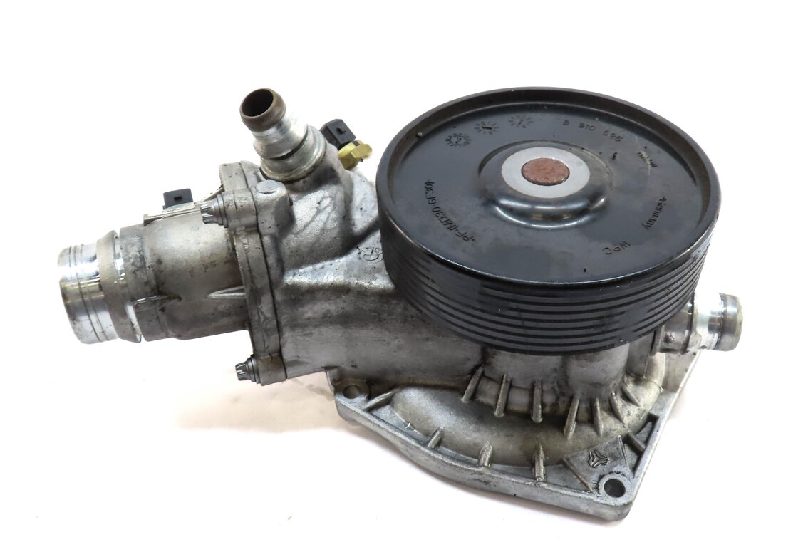 Thumbnail 3: 12-19 BMW M5 M6 X5M X6M ///M (F10 F06 F12 F13 F85 F86) 4.4L ENGINE - WATER PUMP